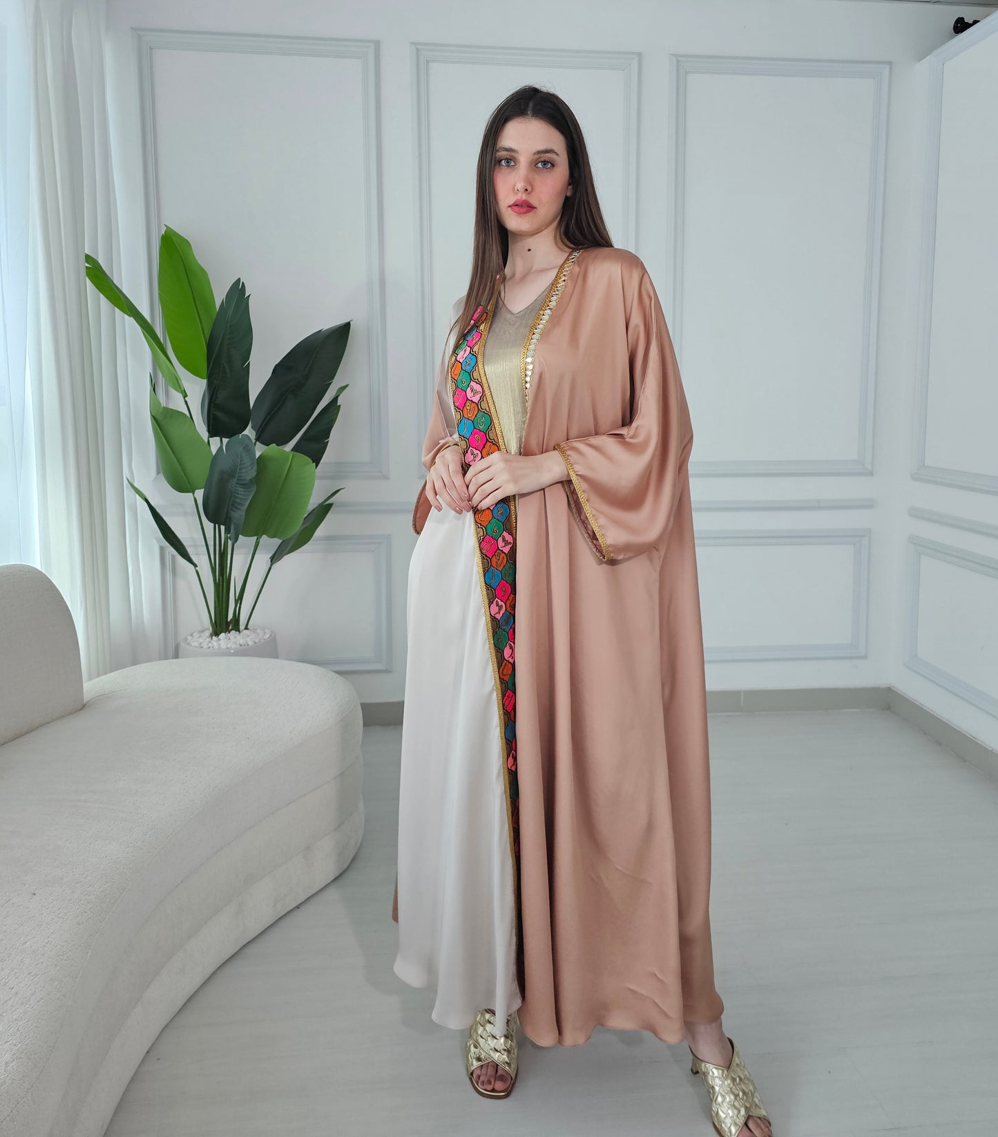 Colorful abaya with embroidered calligraphy trimming