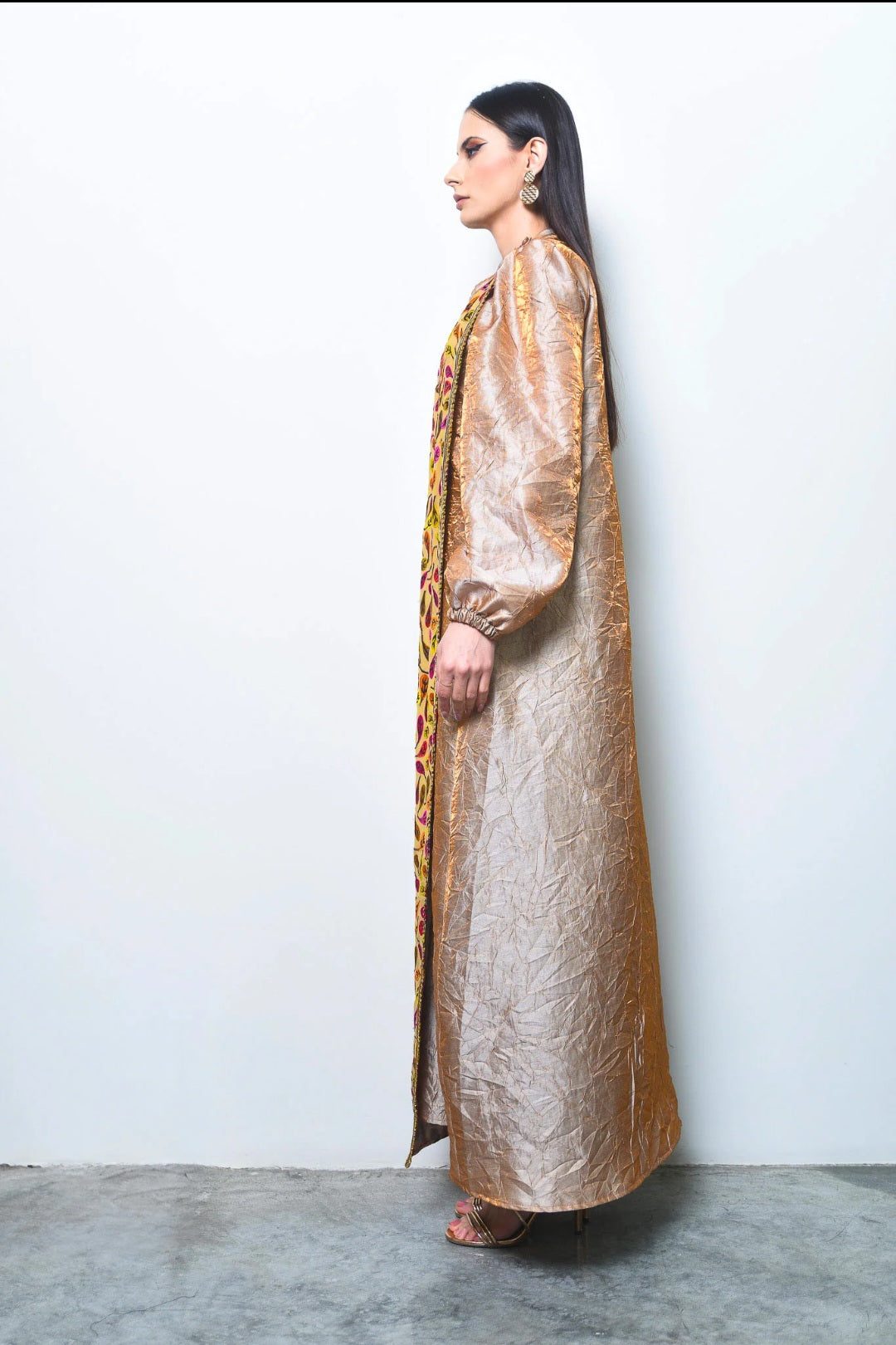 Bronze kaftan with embroiderd chiffon