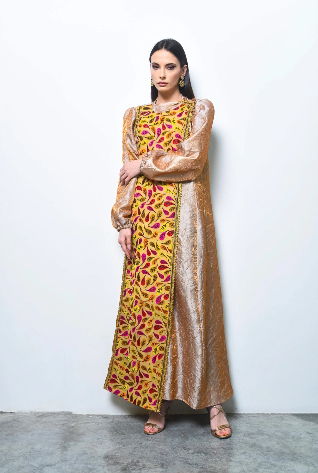 Bronze kaftan with embroiderd chiffon