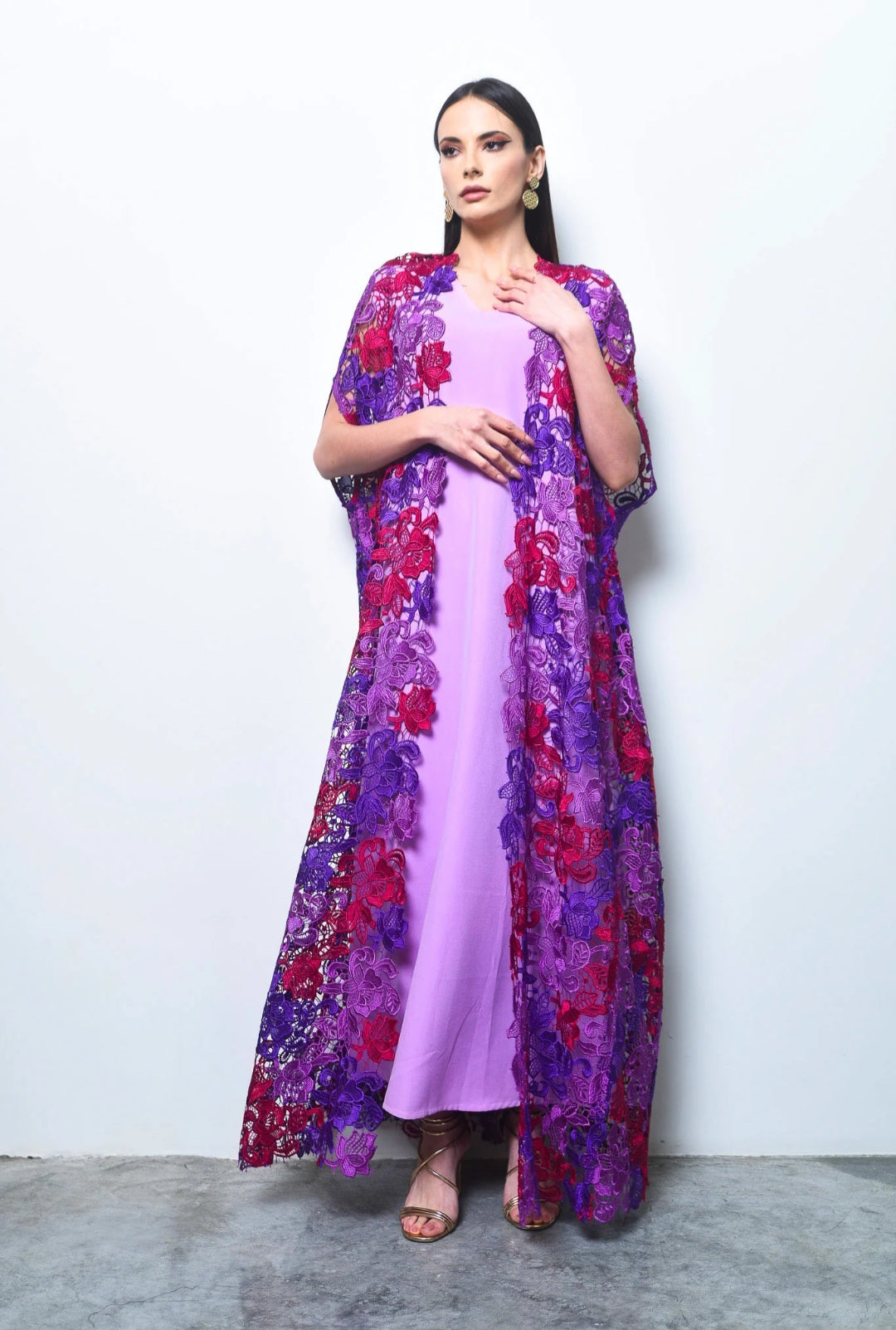 Purple dantel abaya with plain dress