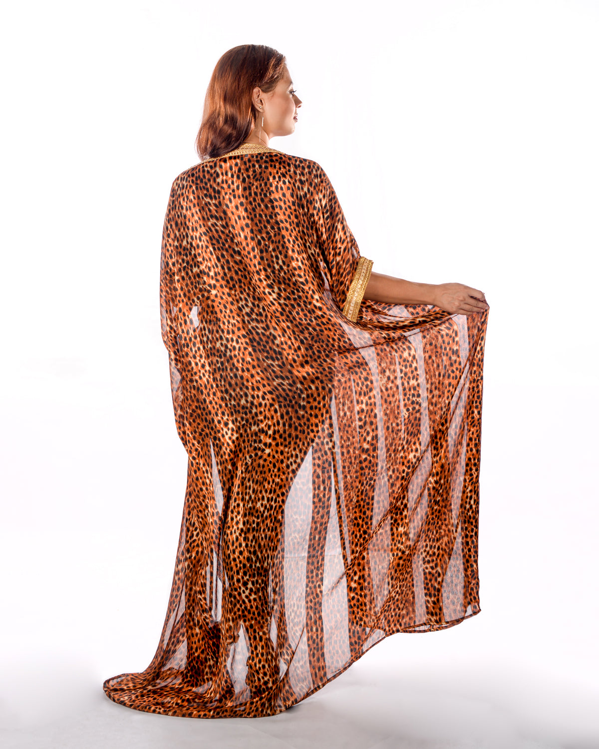 Tiger print bisht